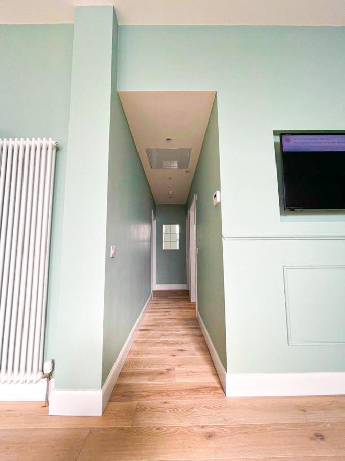 Beautiful 2Br, Private Entry In Vibrant Leith Appartement EDI Buitenkant foto