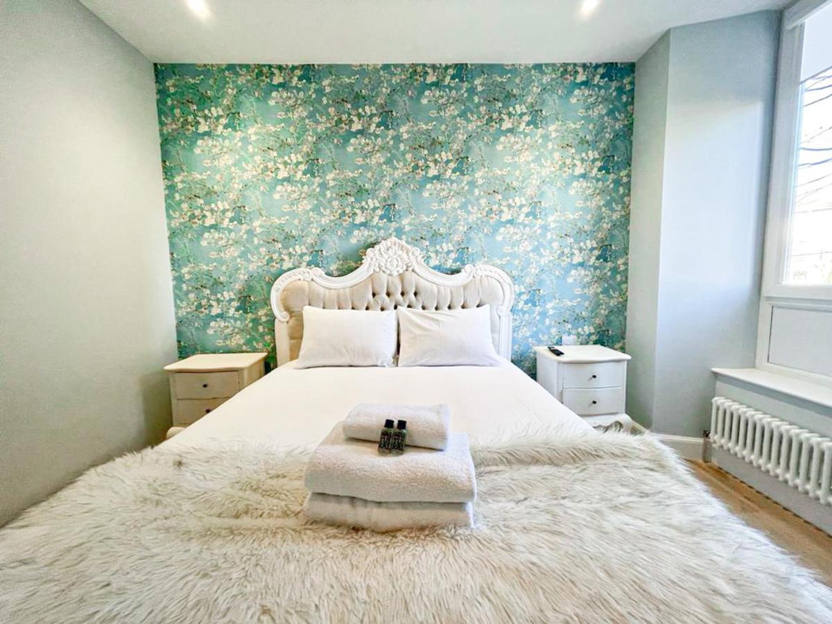 Beautiful 2Br, Private Entry In Vibrant Leith Appartement EDI Buitenkant foto